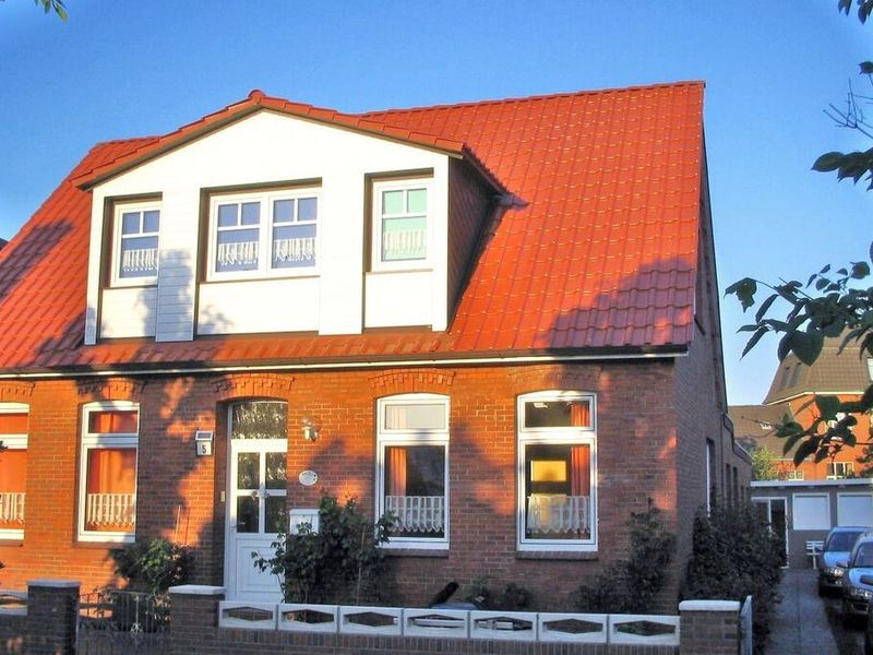 23981222-Ferienhaus-3-Borkum-800x600-0