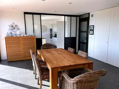 DiningRoom