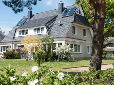 Ferienhaus für 6 Personen (110 m²) in Born am Darß 1/10