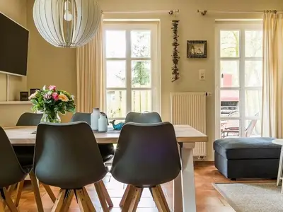 Ferienhaus für 6 Personen (90 m²) in Born am Darß 3/10