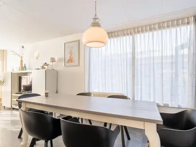 DiningRoom