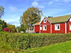 23297271-Ferienhaus-4-Brålanda-300x225-3