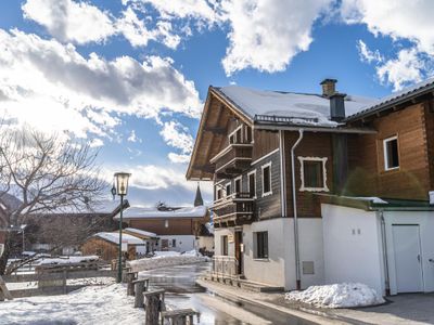 Außenseite Ferienhaus [Winter]