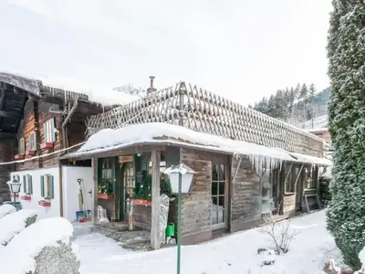 ExteriorWinter