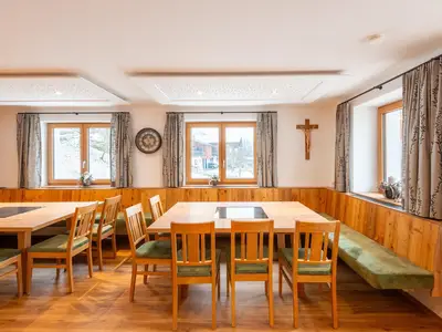 DiningRoom