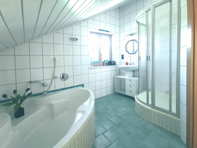 Badezimmer im OG des Ferienhauses "Im Inntal dahoam"