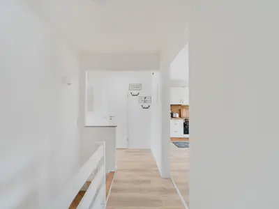 ED2_Wolfswarte_Flur_01