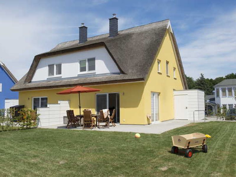 19433041-Ferienhaus-6-Breege-800x600-0