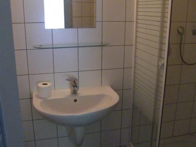 Badezimmer bei Zimmer 2