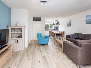 21698739-Ferienhaus-8-Breskens-300x225-1