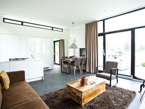 23392576-Ferienhaus-6-Breskens-300x225-4