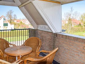 23742739-Ferienhaus-8-Breskens-300x225-5