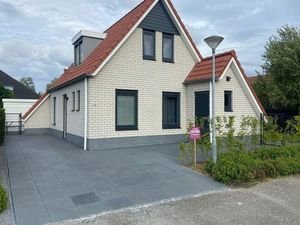 24054246-Ferienhaus-6-Breskens-300x225-4