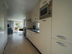 23988037-Ferienhaus-4-Breskens-300x225-5