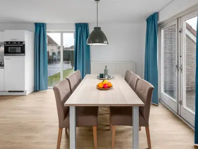 DiningRoom