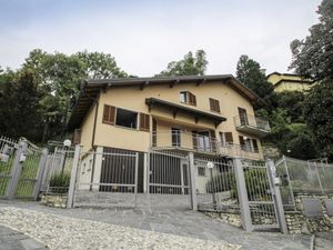 Ferienhaus für 12 Personen (160 m&sup2;) in Brezzo Di Bedero