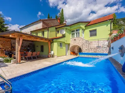 Ferienhaus für 10 Personen (160 m²) in Bribir 1/10
