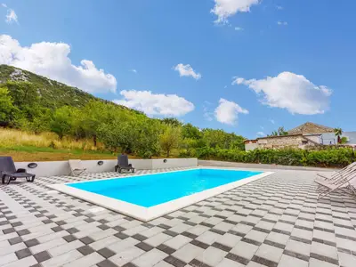 Ferienhaus für 10 Personen (420 m²) in Bribir 3/10