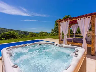 Ferienhaus für 8 Personen (154 m²) in Bribir 7/10