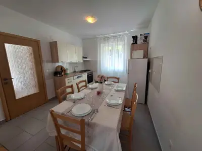 Ferienhaus für 8 Personen (145 m²) in Bribir 10/10
