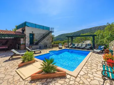 Ferienhaus für 14 Personen (330 m²) in Bribir 2/10