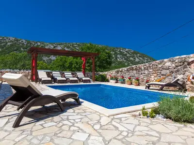 Ferienhaus für 14 Personen (330 m²) in Bribir 6/10