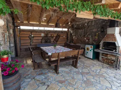 Ferienhaus für 14 Personen (330 m²) in Bribir 8/10