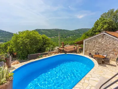 Ferienhaus für 6 Personen (104 m²) in Bribir 1/10