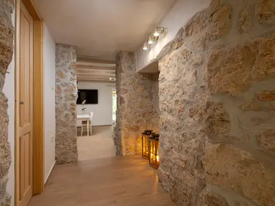 Gemeinschaftsbereich (Flure, Halle)