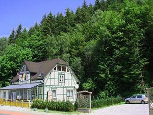 Ferienhaus für 16 Personen (250 m²) in Brilon
