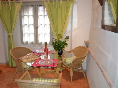 DiningRoom