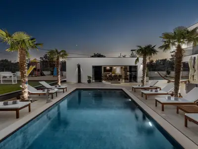 pool