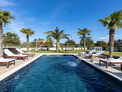 pool