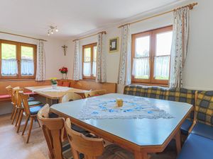 23896264-Ferienhaus-21-Brixen Im Thale-300x225-4