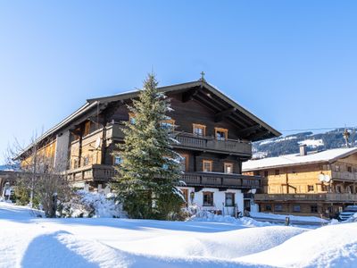 Außenseite Ferienhaus [Winter]