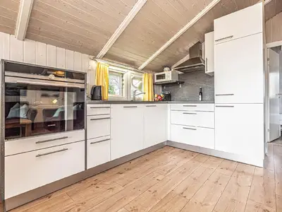 vollständig ausgestattet