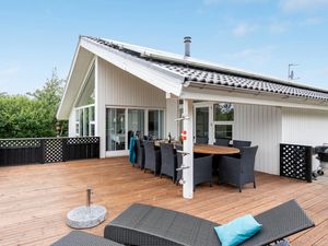 23726805-Ferienhaus-10-Brovst-300x225-1