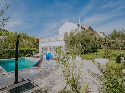 pool