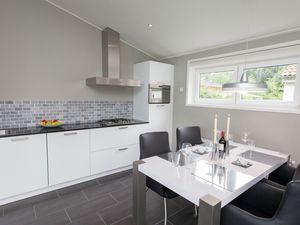 22508339-Ferienhaus-6-Brunssum-300x225-5