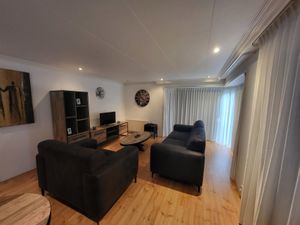 23987743-Ferienhaus-4-Brunssum-300x225-4