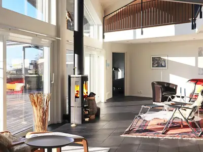 Indoor Indoor