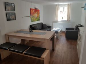 22140561-Ferienhaus-5-Bürgstadt-300x225-4