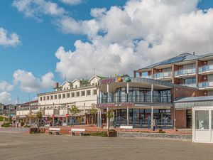 23754646-Ferienhaus-6-Büsum-300x225-4