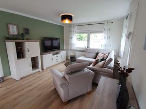 23890792-Ferienhaus-4-Büsum-300x225-1