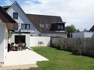 24029022-Ferienhaus-8-Büsum-300x225-2