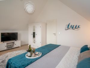 23965477-Ferienhaus-4-Büsum-300x225-3