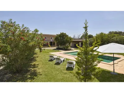 PoolOfHouse