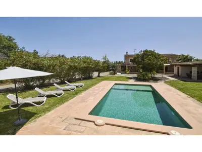 PoolOfHouse