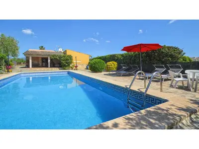 PoolOfHouse