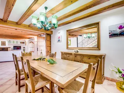 DiningRoom